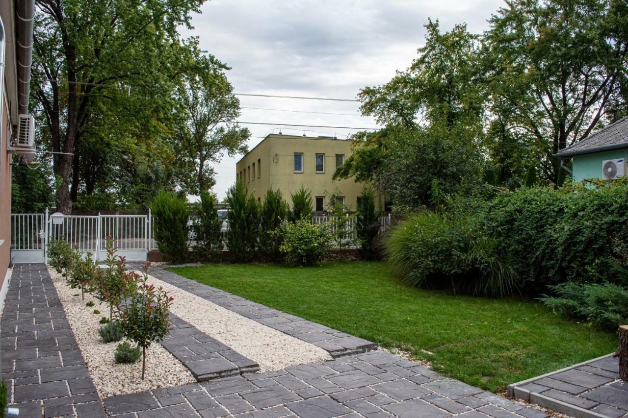 Virág Vendégház Makó Extérieur photo